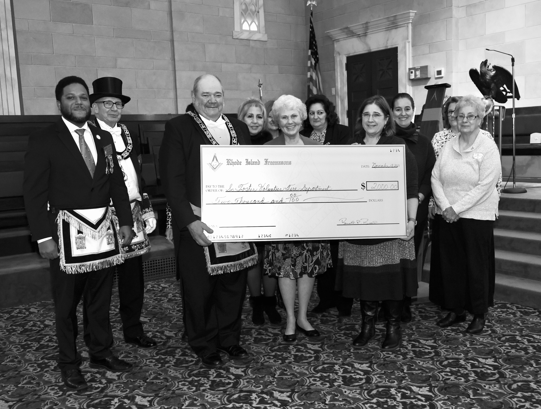 Freemasons Donate to Foster Volunteer Fire Department